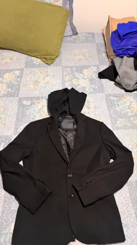 Blazer Zara P Preto com capuz removível