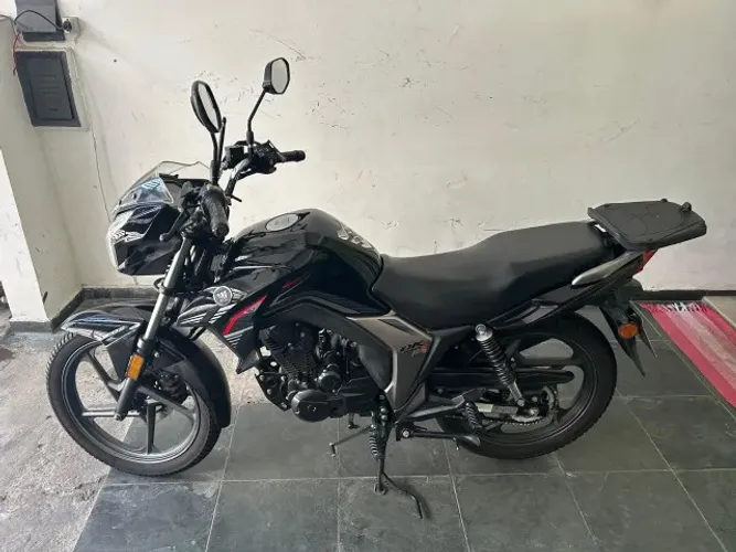 DK 150S FI - Com pouco uso