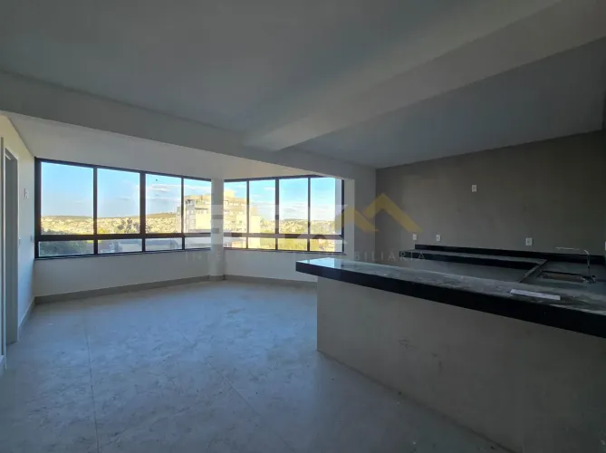 Apartamento à venda no bairro Santa Clara, 3 quartos, 1 suíte e 2 vagas.