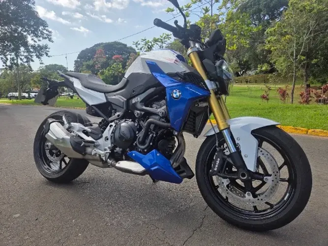 BMW F900 Sport Plus 2023