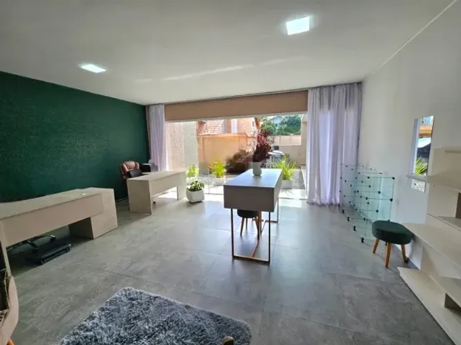 Sala comercial mobiliada 