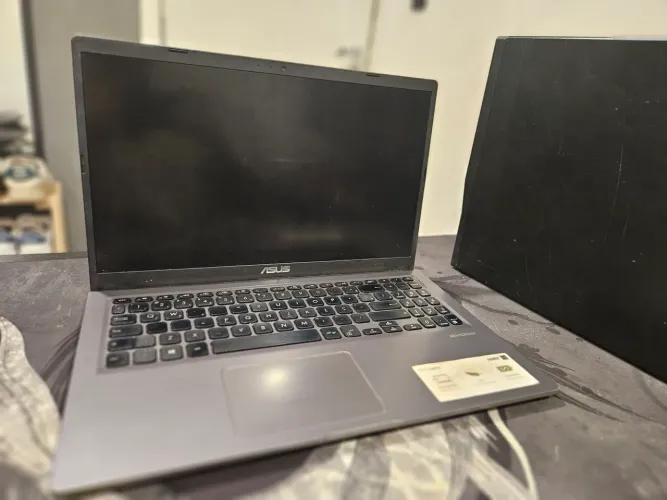 Notebook Asus - I5 10° - 16gb - SSD 240gb