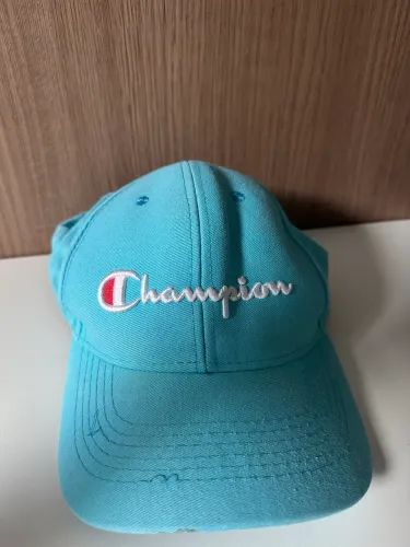Boné da Champion