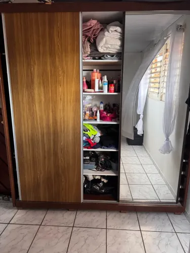 Vendo guarda roupa