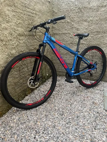 Bicicleta Highone | Aro 19 | Quadro 15 | Com Nota Fiscal