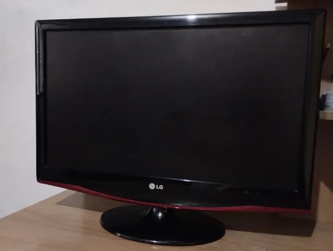 Monitor LG Flatron 23" Full HD - Para Peças ou Conserto