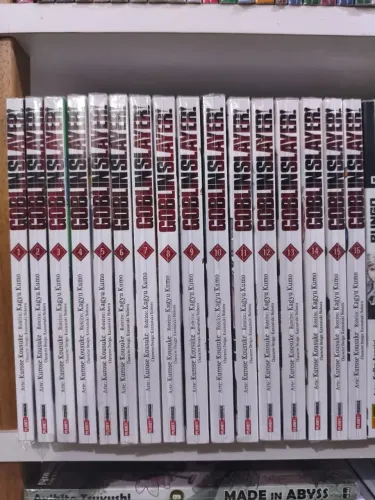 Goblin Slayer - Coleção Volumes 01 ao 16