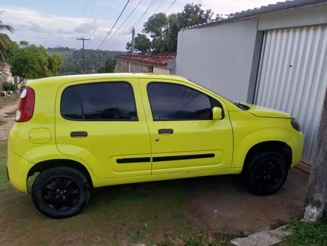 Fiat Uno Vivace/rua 1.0 EVO Fire Flex 8V 5P 2011