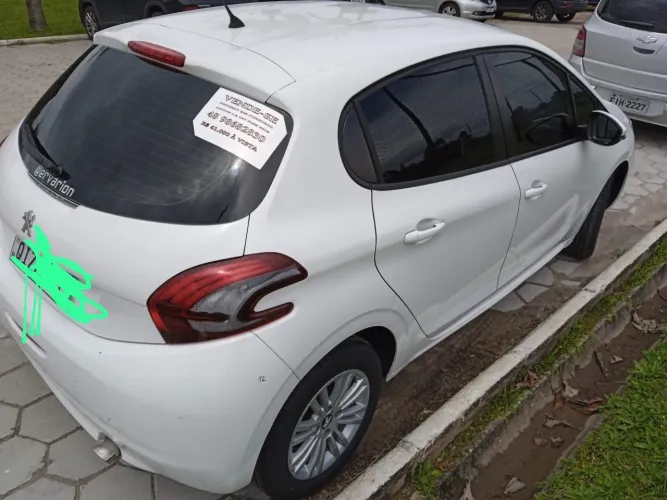Peugeot 208 Active Pack 1.2 Flex 12V 5P Mec. 2019