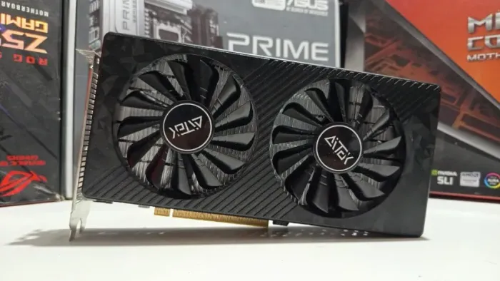 Placa de video RX 590 GME