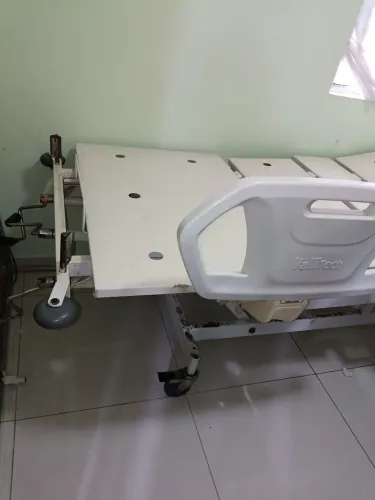 Cama hospitalar