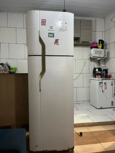Vendo geladeira