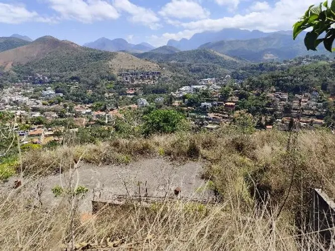 Oferta em destaque Terreno no Nogueira, Petropolis - RJ, Nº S, 0,01m² | Venda Direta Onli