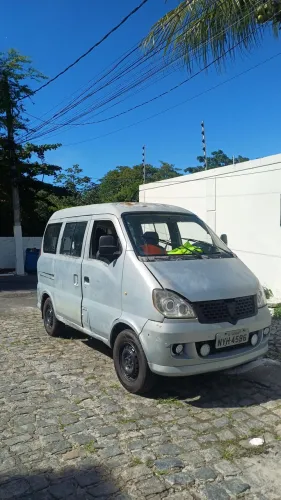 Hafei Towner Passageiro 1.0 8V 48cv 7L 5P 2011