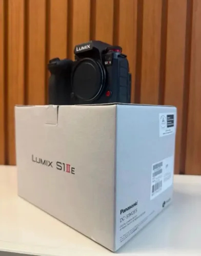 Camera Panasonic lumix S1II E Modelo:DC-S1M2ES LACRADA