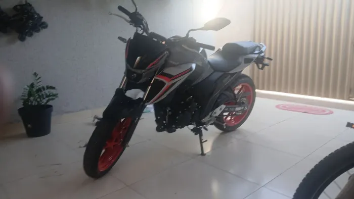 Fz25 nova