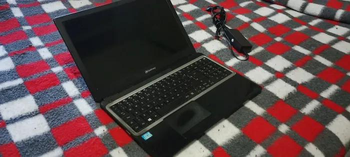 Notetbook acer core i3 8gb ran bateria boa hd 1tera