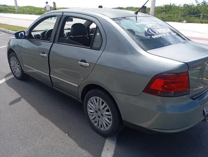 Volkswagen Voyage Comf/highli. 1.6 MI T.flex 8V 4P 2013