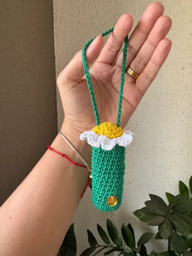 Porta isqueiro/gloss de margarida