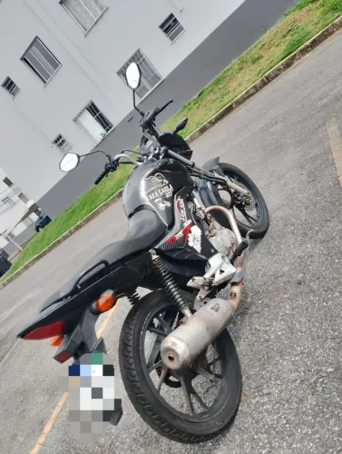 Vendo moto CG 160 Fan,flex, economica bem conservada.Ano 2019/2020