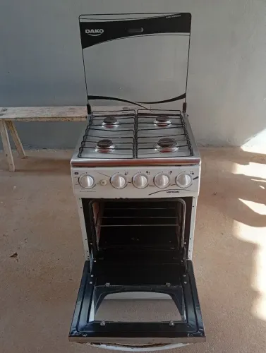 Fogão 4 bocas funcionando tudo