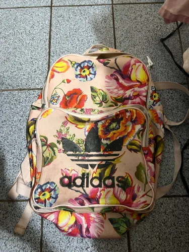 Mochila adidas + farm 