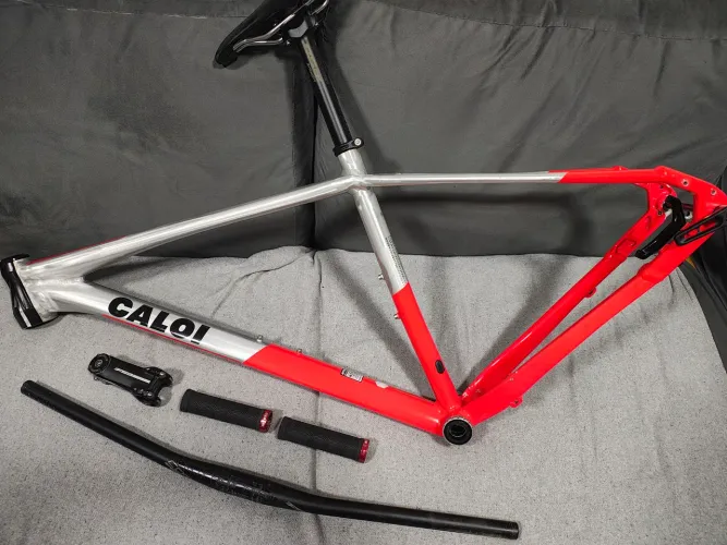 Quadro Caloi elite tamanho M...Boost ... tapared 