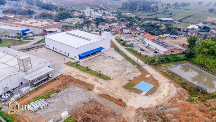 Galpão Industrial de Alto Padrão para Locação Centro de Ilhota/SC