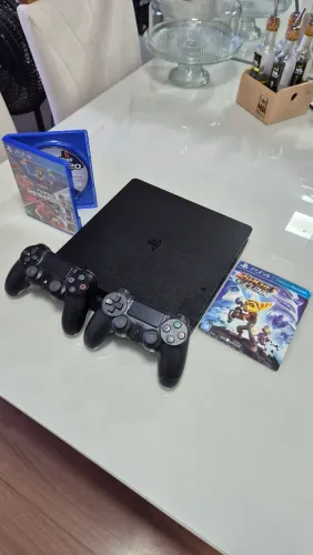 Ps4 slim 2 controles completo