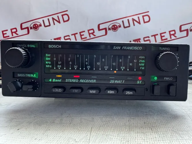 Auto radio com Bluetooth Bosch san Francisco seminovo lindo aparelho na promoção 
