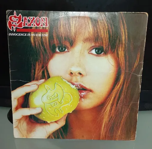 LP SAXON Innocence Is No Excuse Vinil
