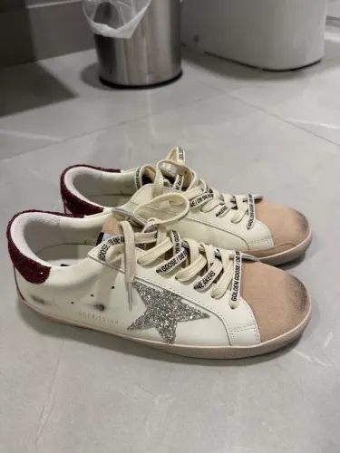 Tênis Golden Goose