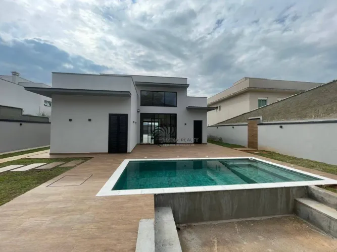 Casa Nova à Venda em Condomínio de Alto Padrão - Itatiba - SP