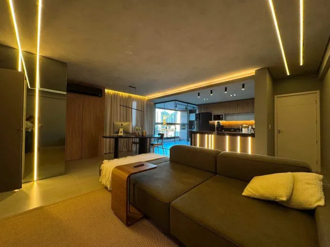 Apartamento Residencial à venda no Centro de Divinópolis/MG 3 quartos (1 suíte) e 3 vagas