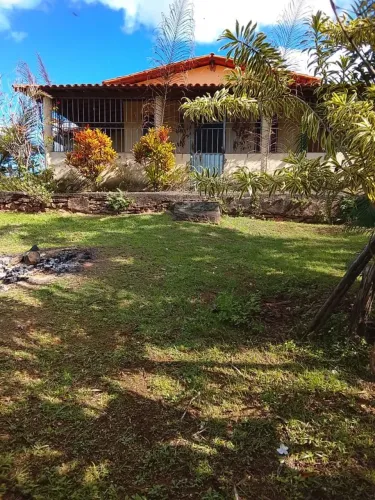 Vendo maravilhosa fazendinha no município de Araçás