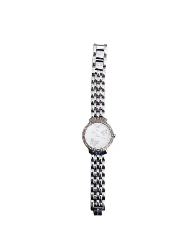 relógio feminino prata da marca Guess, modelo Butterfly (referência G86013L)