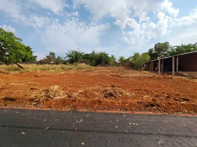 Lote de 720 m², Parque Las Vegas 2, Bela Vista de Goiás.