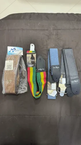 Correias de instrumentos e baquetas em Itabela