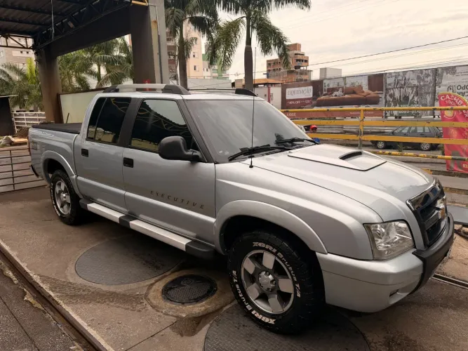 Chevrolet S10 P-up Executive 2.4 MPFI F.power CD 2011