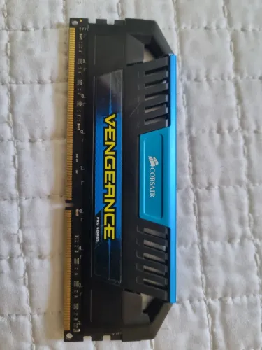 Memória 4GB DDR3 2133mhz