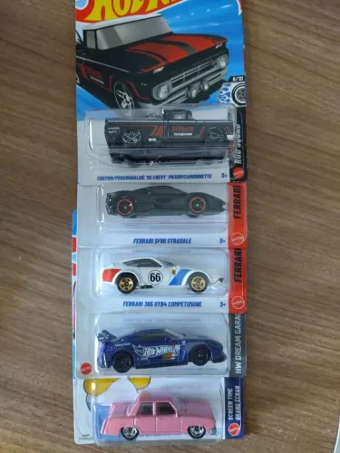 Coleção 5 miniaturas hotwheels