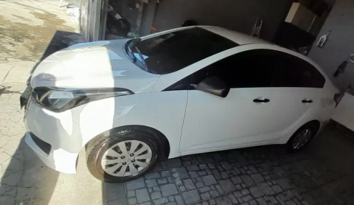 Hyundai HB20S Unique 1.0 Flex 12V Mec. 2019