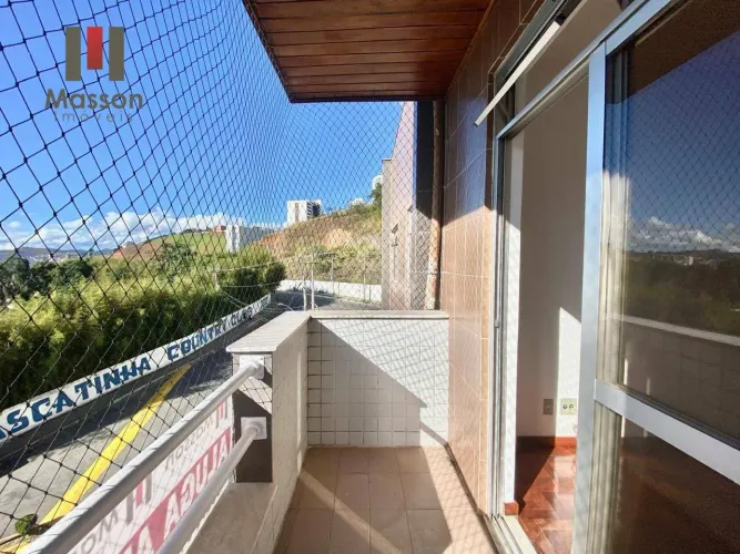 Cobertura com 3 dormitórios para alugar, 142 m² por R$ 3.095/mês - Cascatinha - Juiz de Fo