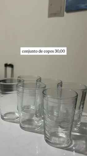 Vende-se conjunto de copos