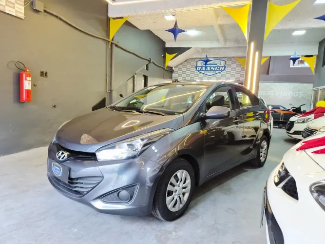 Hyundai HB20S C.style/c.plus1.6 Flex 16V Aut. 4P 2015