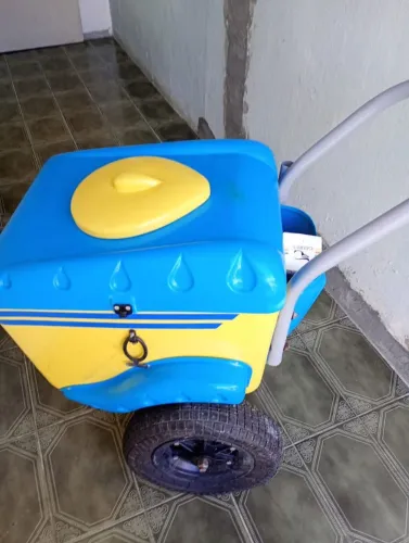 Carrinho para sorvete 350 litros