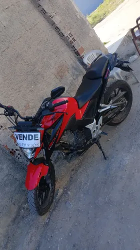 Moto toda certinha pronta para transferir.