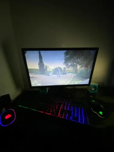 PC GAMER COMPLETO i7 + RX 470 + MONITOR 21,5?