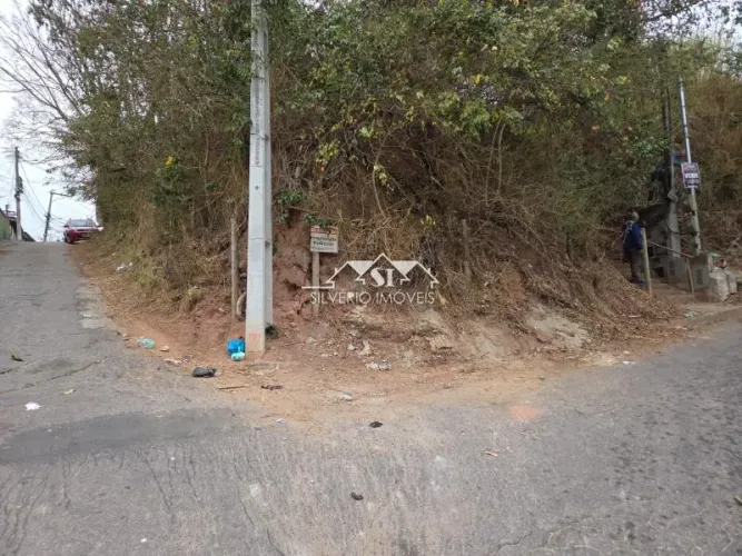 Terreno- Petrópolis, Roseiral