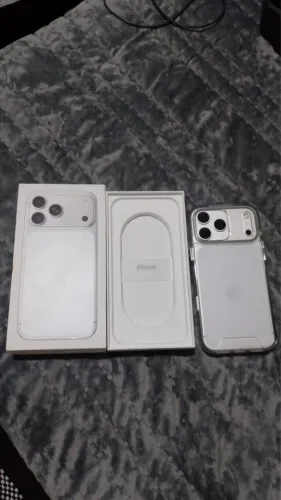 iPhone 17 pro max 